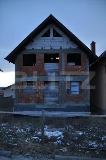 Casa la rosu Burdujeni. 189mp utili, D+P+1, 300 mp teren - 4