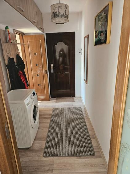 Apartament cu 2 camere nedecomandat în Central