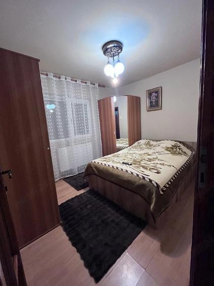 Apartament cu 2 camere semidecomandat în Dâmbovița
