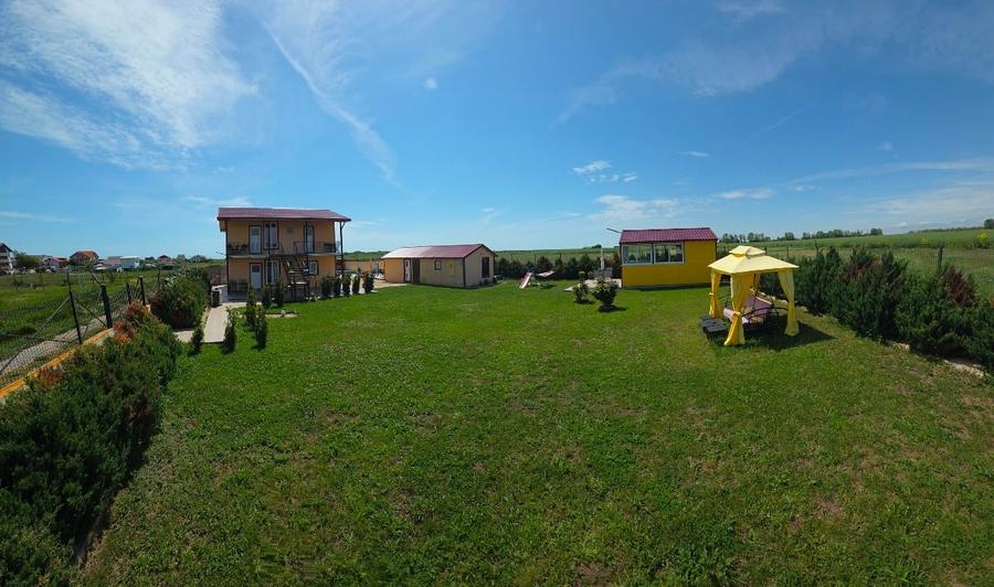 Casă individuală cu 9 camere cu Teren 1500 Mp în Schitu