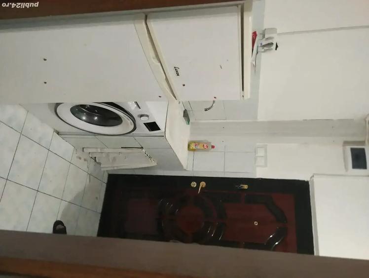 Garsonieră decomandată în Narcisa