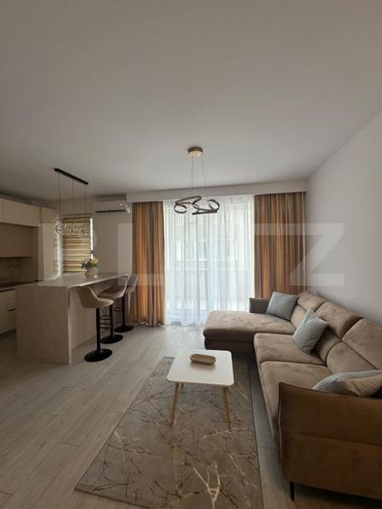 Apartament cu 2 camere semidecomandat, mobilat în Florești