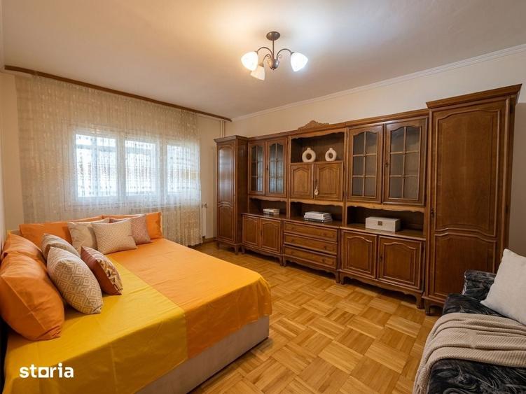 Apartament cu 3 camere în Central