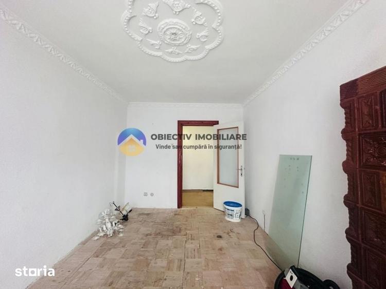 Apartament cu 4 camere decomandat în Ceahlău