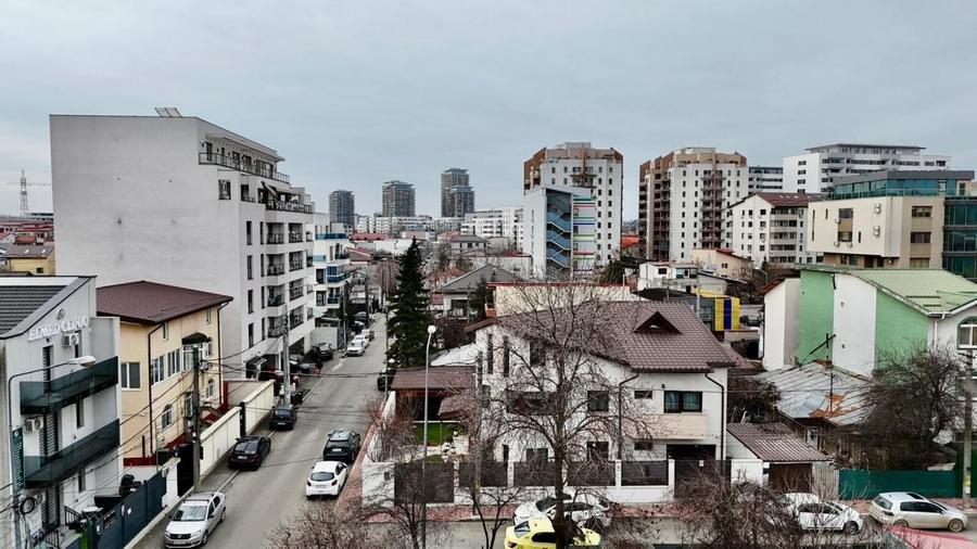 Teren Construcții intravilan de 200 mp, în Vitan