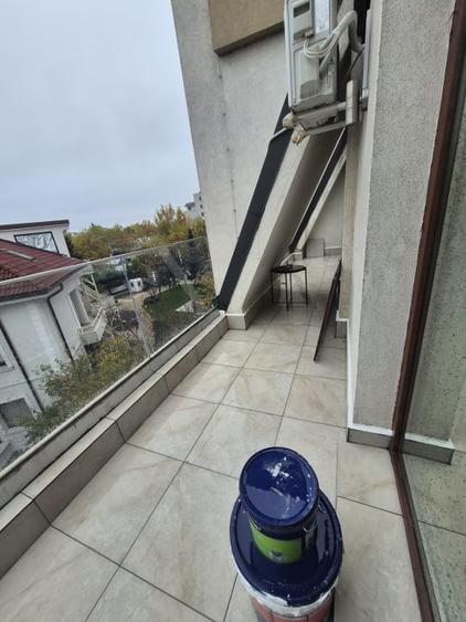Apartament cu 2 camere semidecomandat în Sisești