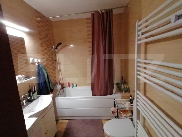 Apartament cu 2 camere decomandat, mobilat în Între Lacuri