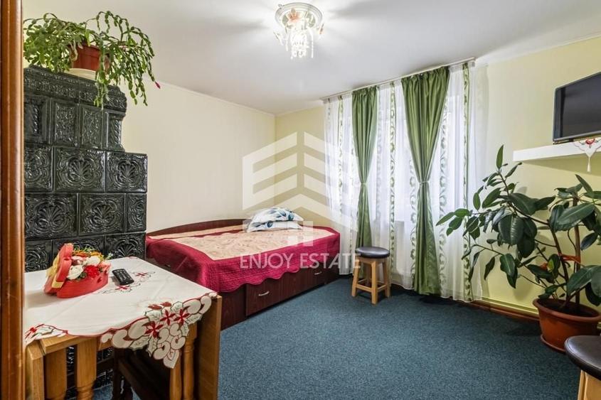 Casă individuală cu 5 camere cu Teren 245 Mp în Gării