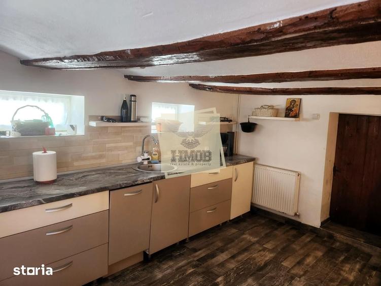 Casă cu 3 camere cu Teren 803 Mp în Central