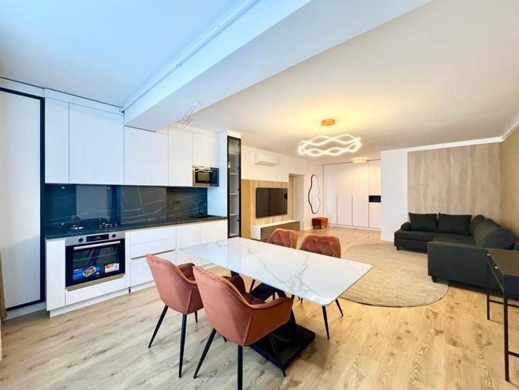 Apartament cu 2 camere semidecomandat, mobilat în Pipera — fotografia 3
