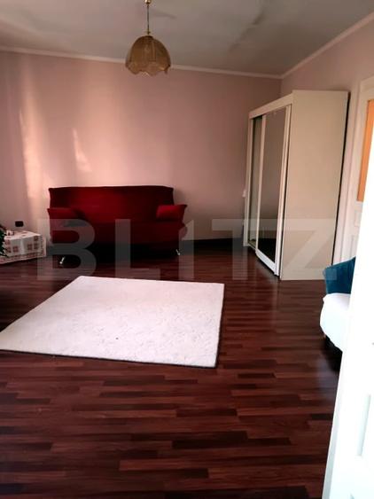 Casă individuală cu 4 camere cu Canalizare în Mândra
