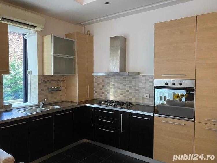 Apartament cu 2 camere decomandat în Take Ionescu