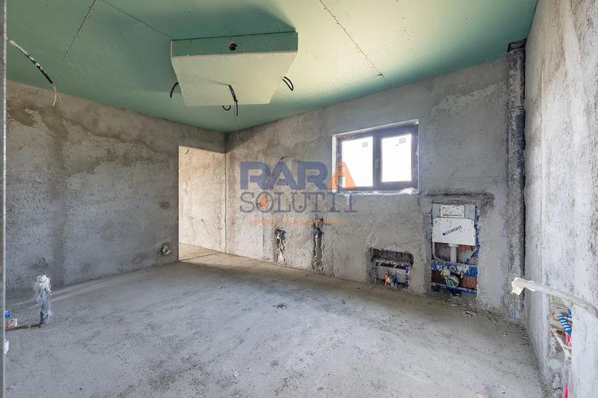 Casă cu 2 camere cu Teren 3600 Mp în Bâra