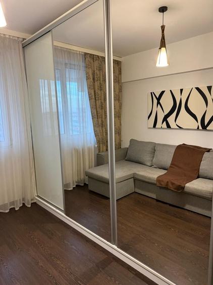 Apartament cu 3 camere decomandat în Brâncoveanu