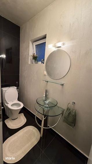 Apartament cu 4 camere decomandat, mobilat în Central