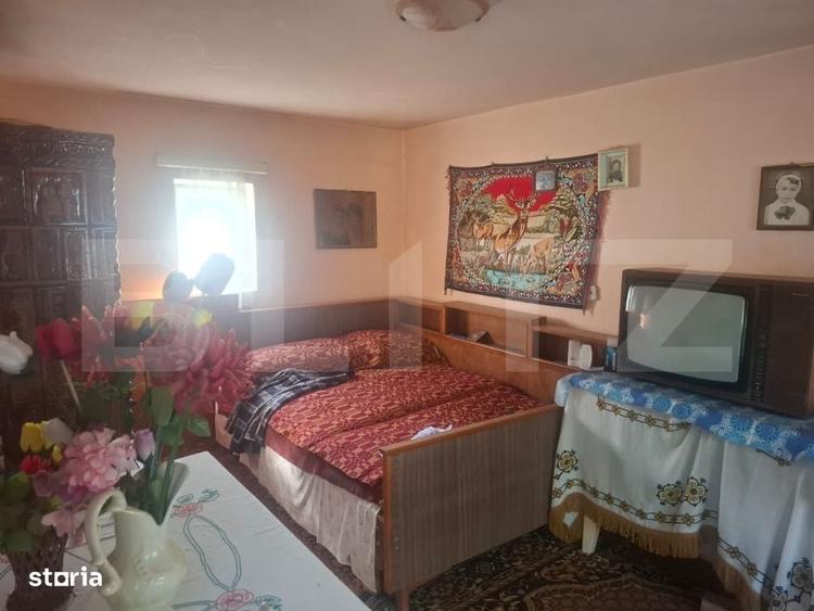 Casă cu 4 camere în Oncești