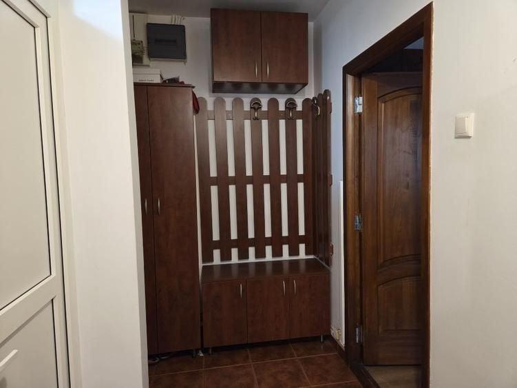 Garsonieră decomandată, mobilată în Gorjului
