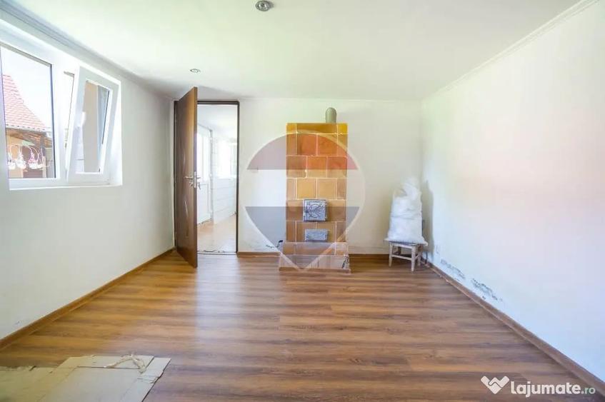Casă cu 3 camere cu Teren 565 Mp în Zizin