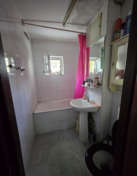 Apartament cu 3 camere decomandat în Chișinau
