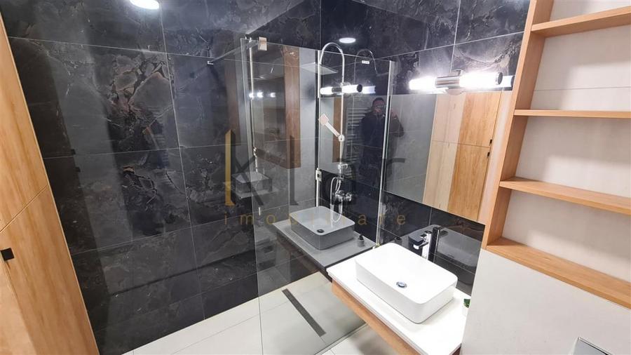 Apartament cu 4 camere semidecomandat, mobilat în Gheorgheni