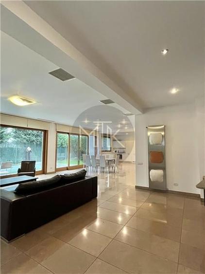 Duplex cu 6 camere cu Piscina în Pipera