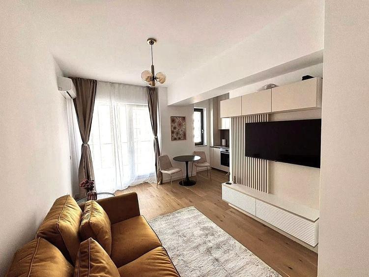 Apartament cu 2 camere decomandat, mobilat în Pipera