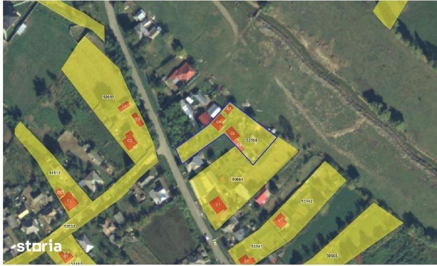 Casă cu 5 camere cu Teren 1568 Mp în Dulcești