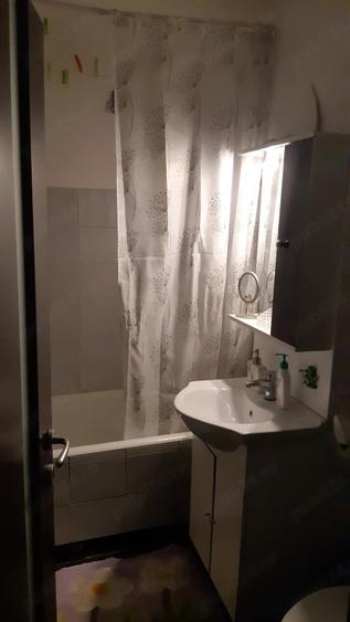 Apartament cu 2 camere decomandat în Răcădău