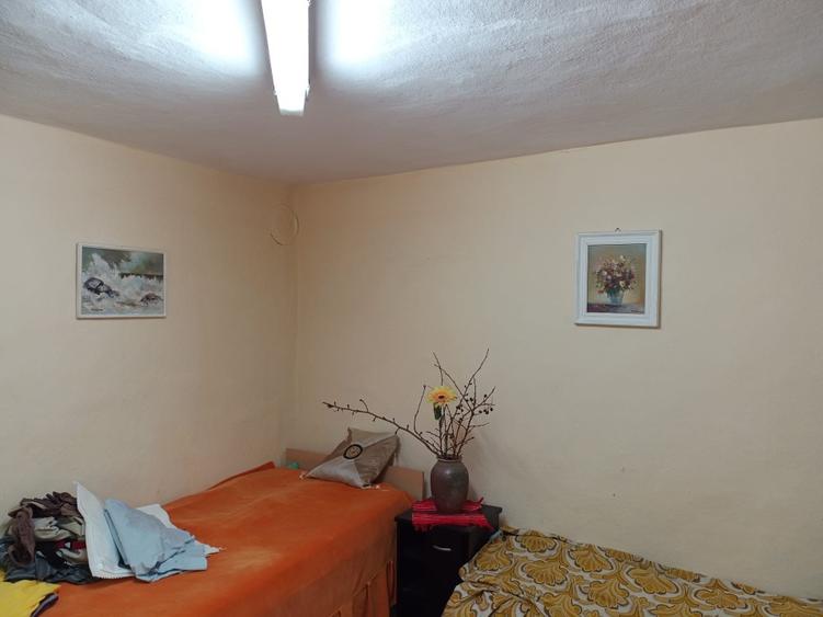 Casă cu 3 camere cu Teren 2400 Mp în Mircea Vodă