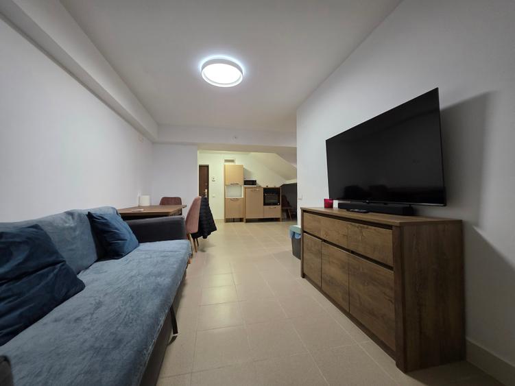 Apartament cu 4 camere în Titan