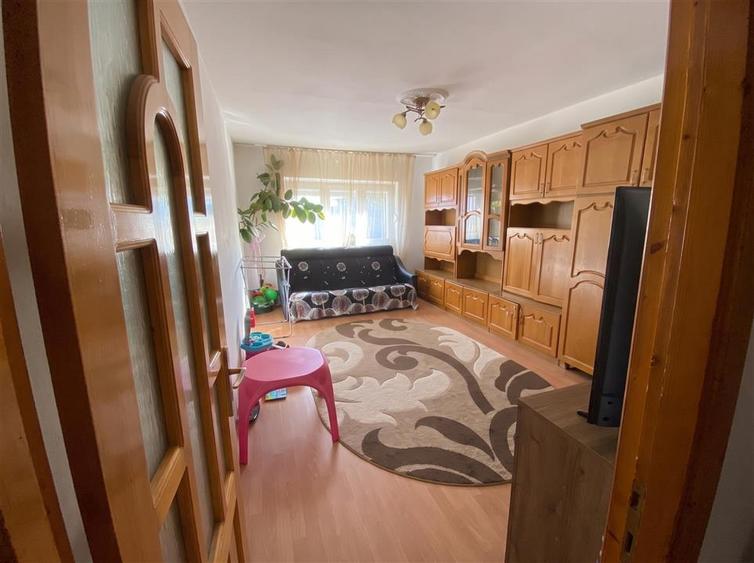 Apartament cu 2 camere decomandat în Burdujeni
