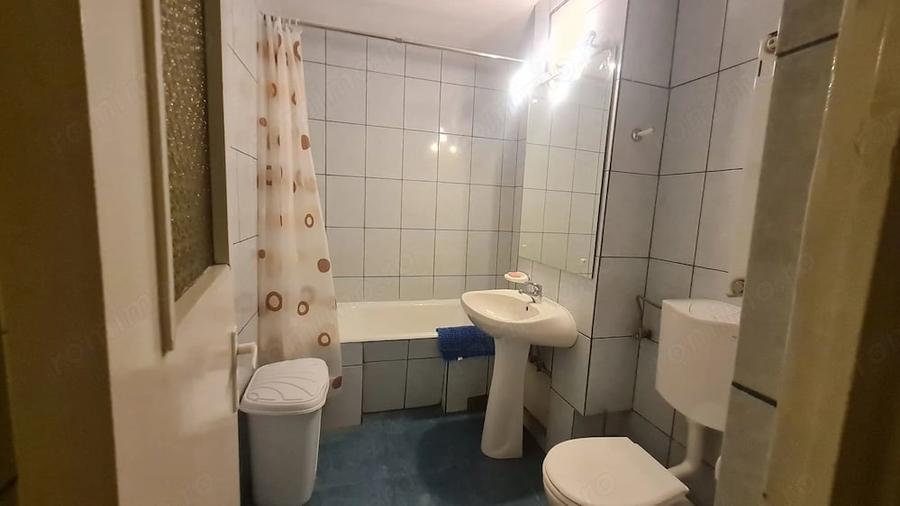 Apartament 3 camere zona Strand - 4