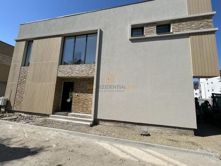 Casă individuală cu 4 camere cu Canalizare în Central