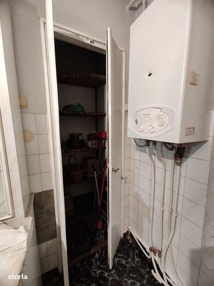Apartament cu 3 camere decomandat în Progresul