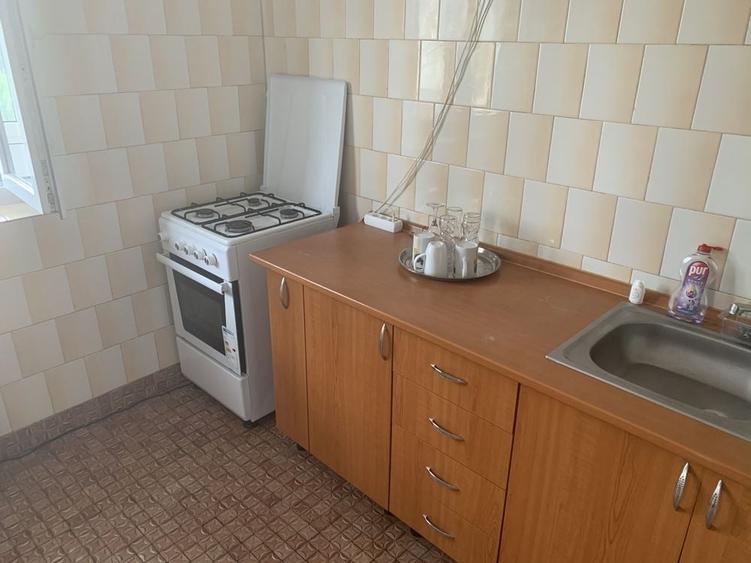 Apartament cu 2 camere decomandat în Păcii