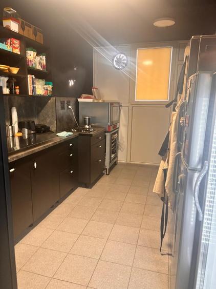 Casă individuală cu 5 camere cu Teren 180 Mp în Rahova