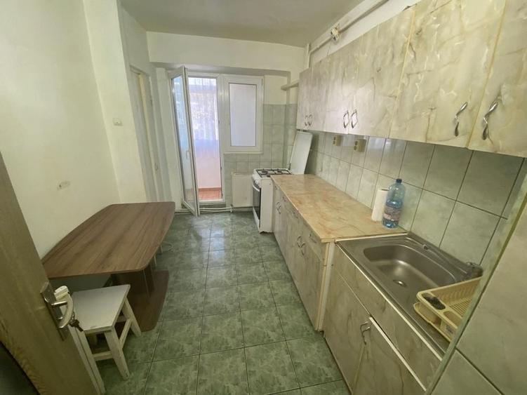 Apartament 2 camere decomandat de inchiriat-GALATi, zona IREG - 2