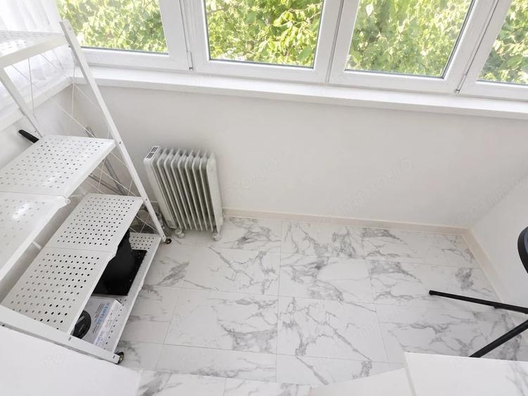 Apartament cu 2 camere nedecomandat în Craiovei