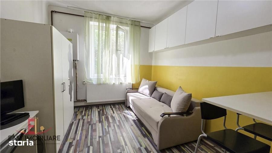 Garsonera la etaj 1, Semicentral, gata amenajata, ideal pentru investi - 1