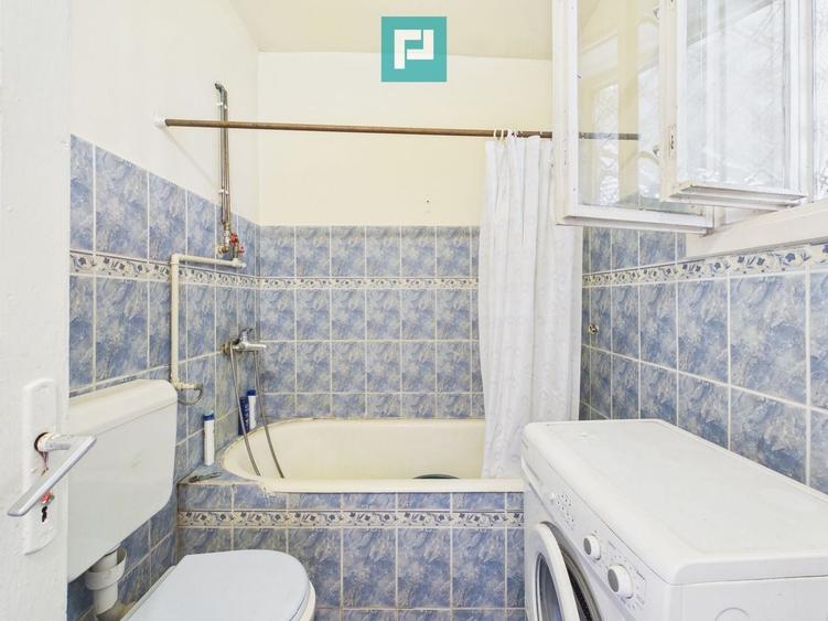 Casă individuală cu 3 camere cu Canalizare în Giroc