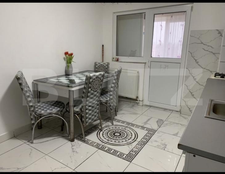 Apartament cu 2 camere decomandat, mobilat în Micro 17