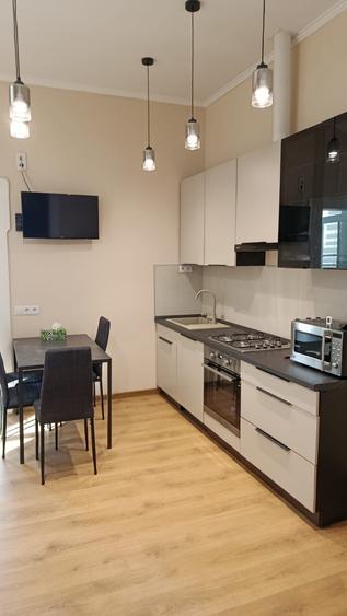 Casă cu 3 camere cu Teren 50 Mp în Ultracentral