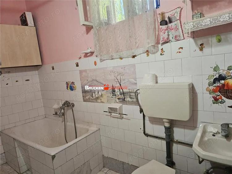 Casă cu 3 camere în Nord