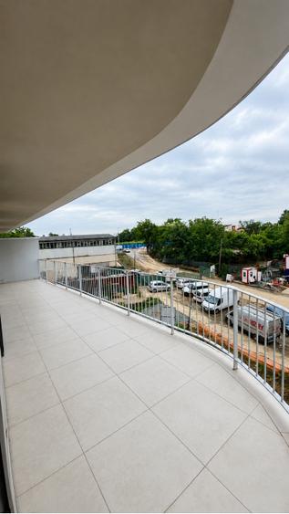 Apartament cu 3 camere decomandat în Colentina