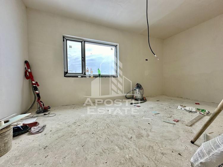 Duplex cu 4 camere cu Canalizare în Chișoda