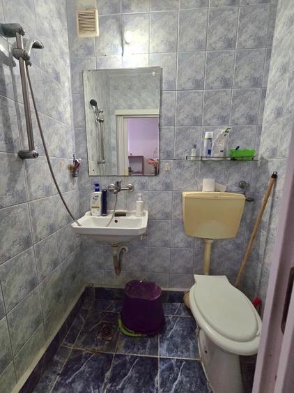 Garsonieră semidecomandată în Titan