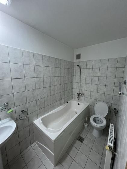 Garsonieră decomandată în Ciritei