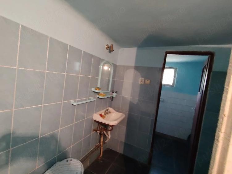 Casă cu 3 camere cu Teren 600 Mp în Turea
