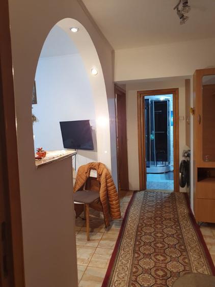 Apartament 3 camere Calarasi IV - 1