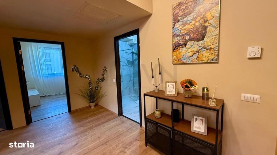 Apartament cu 3 camere semidecomandat în Herăstrău